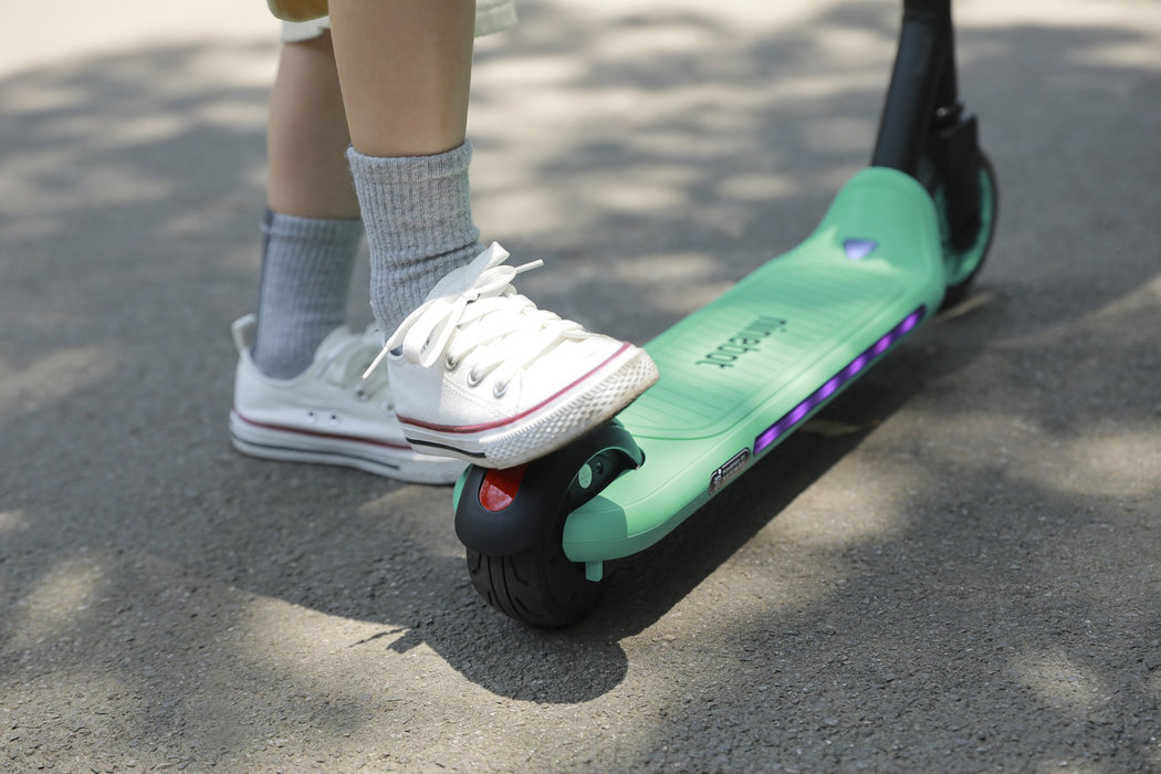 EAN 8720254405193 - Ninebot by Segway Zing A6 Negro, Verde 12 kmh 2,5 Ah imagen 14
