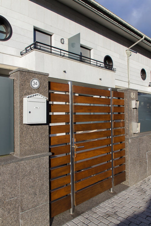 EAN 8425181157411 - Arregui E-5741 mailboxes Blanco Buzón de correos para montaje en pared Acero imagen 2