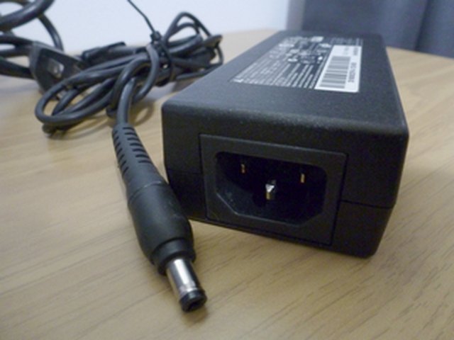 EAN 0815335027963 - Elo Touch Solutions E593661 adaptador e inversor de corriente Interior 50 W Negro imagen 2