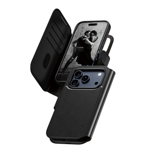EAN 5715685026775 - PanzerGlass CARE™ by ® Tango 2-in-1 Wallet Case w. MagSafe iPhone 17 Pro funda para teléfono móvil Negro imagen 1