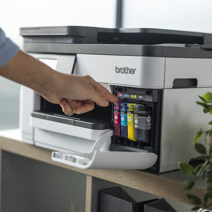 EAN 4977766848893 - Brother MFCJ5010DW Inyección de tinta A3 1200 x 4800 DPI 28 ppm Wifi imagen 2