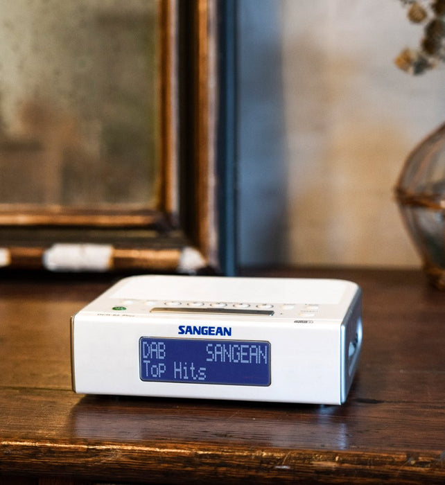 EAN 4711317996448 - Sangean DCR-89+ radio Personal Analógico y digital Blanco imagen 5