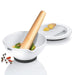 EAN 4006664353403 - GEFU SURI Nuez, Blanco Porcelana, Teak wood Mortero imagen 2