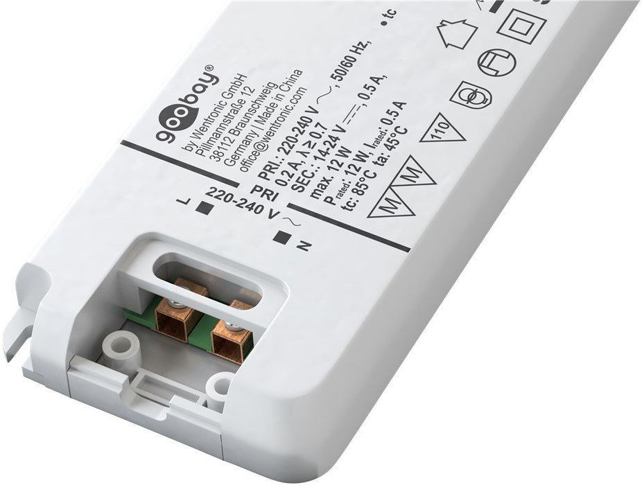 EAN 4040849655821 - Goobay 65582 transformador de corriente Blanco, Verde 0,5 A imagen 3
