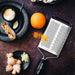 EAN 98399450223 - Microplane 45022 cortador de verduras en espiral o rallador manual Rallador plano Negro, Acero inoxidable imagen 4