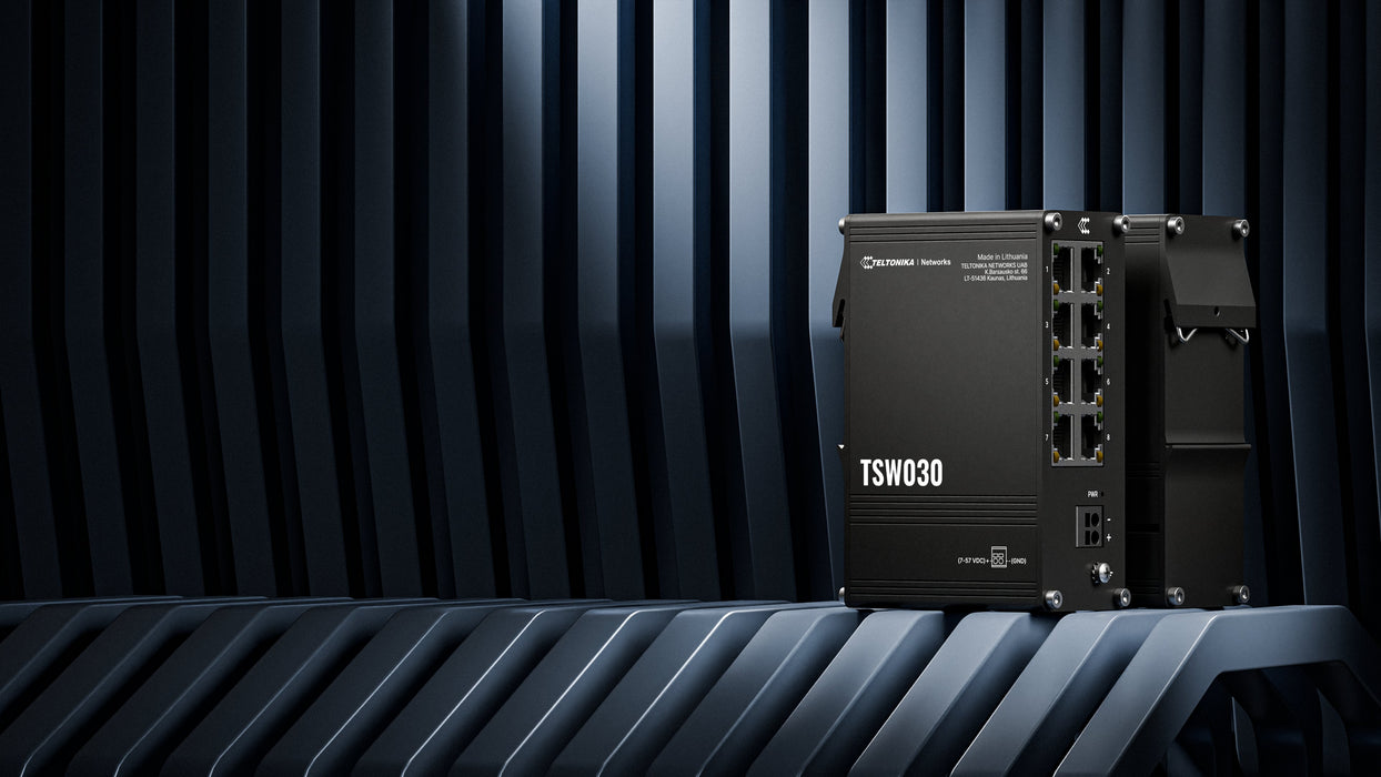 EAN 4779051841431 - Teltonika NETWORKS TSW030 8-Port Ethernet Switch No administrado Fast Ethernet (10/100) Negro imagen 8