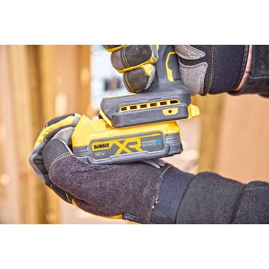 EAN 5035048832530 - DeWALT DCF870E2T-QW atornilladora de impacto con batería 1/4" 3000 RPM 56 Nm Negro, Amarillo 500 W 18 V imagen 12