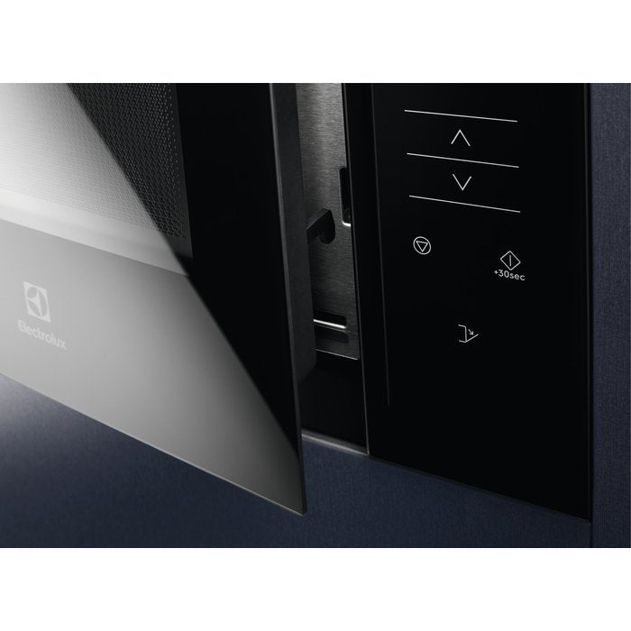 EAN 7332543665631 - Electrolux KMFE172TEX Negro Solo microondas Integrado 800 W imagen 3