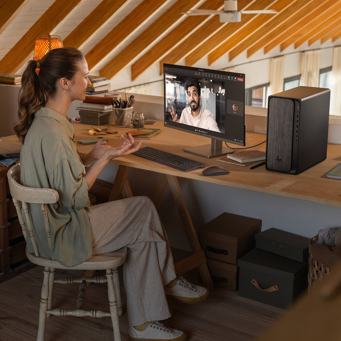 EAN 0199764264343 - HP OmniDesk Desktop M02-0013ns PC AMD Ryzen™ 5 8500G 16 GB DDR5-SDRAM Windows 11 Home Torre AI PC imagen 17