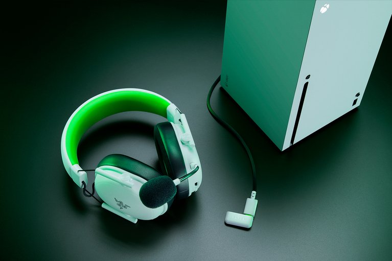 EAN 8887910061374 - Razer BlackShark V3 X HyperSpeed Auriculares Inalámbrico Diadema Juego USB Tipo C Bluetooth Blanco imagen 5