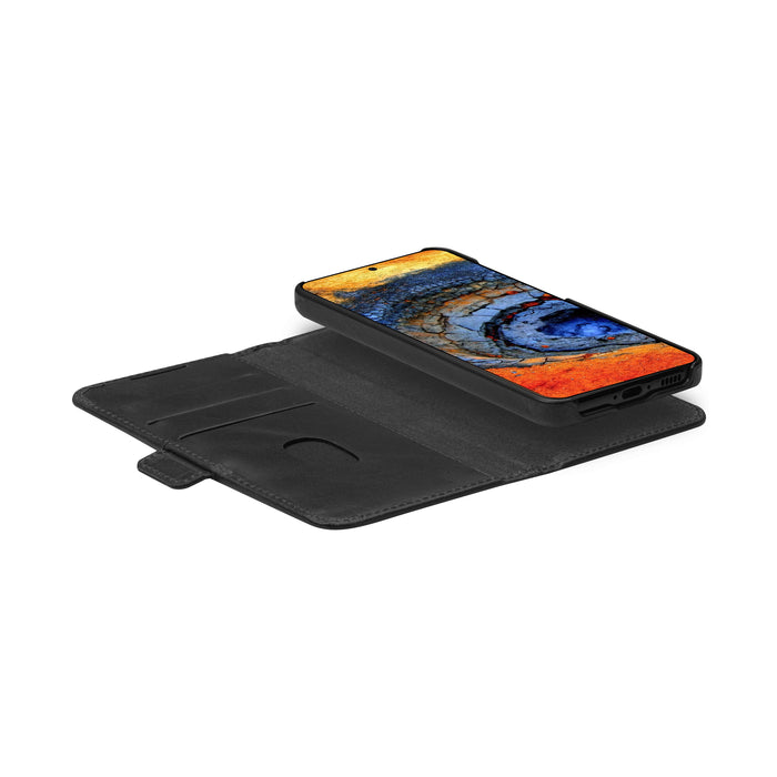 EAN 5711428065605 - dbramante1928 Lynge funda para teléfono móvil 17 cm (6.7") Libro Negro imagen 2