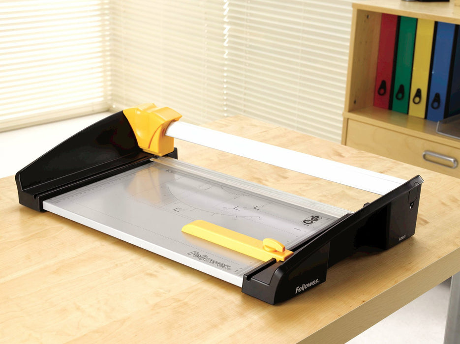 EAN 0043859550975 - Fellowes Atom A3/180 guillotina para papel 30 hojas imagen 2