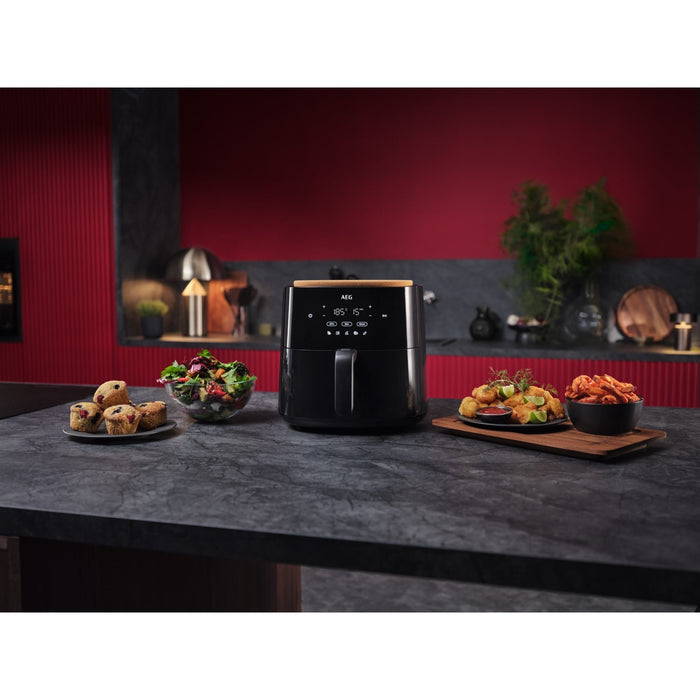 EAN 7333394032627 - AEG AAF7B Sencillo 6,8 L 1800 W Freidora de aire caliente Negro imagen 17