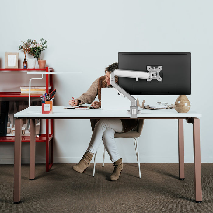 EAN 3760170885315 - Urban Factory FAM01UF-WH soporte para monitor 81,3 cm (32") Escritorio imagen 7