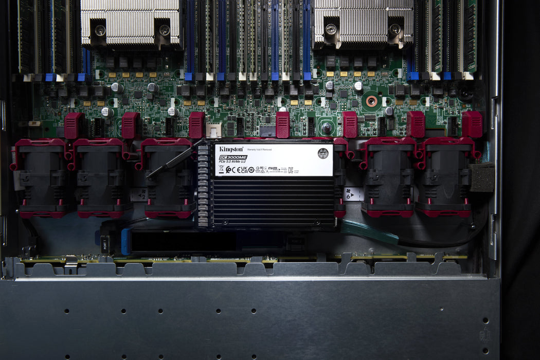 EAN 740617354843 - Kingston Technology DC3000ME 30 TB PCI Express 5.0 3D eTLC imagen 9