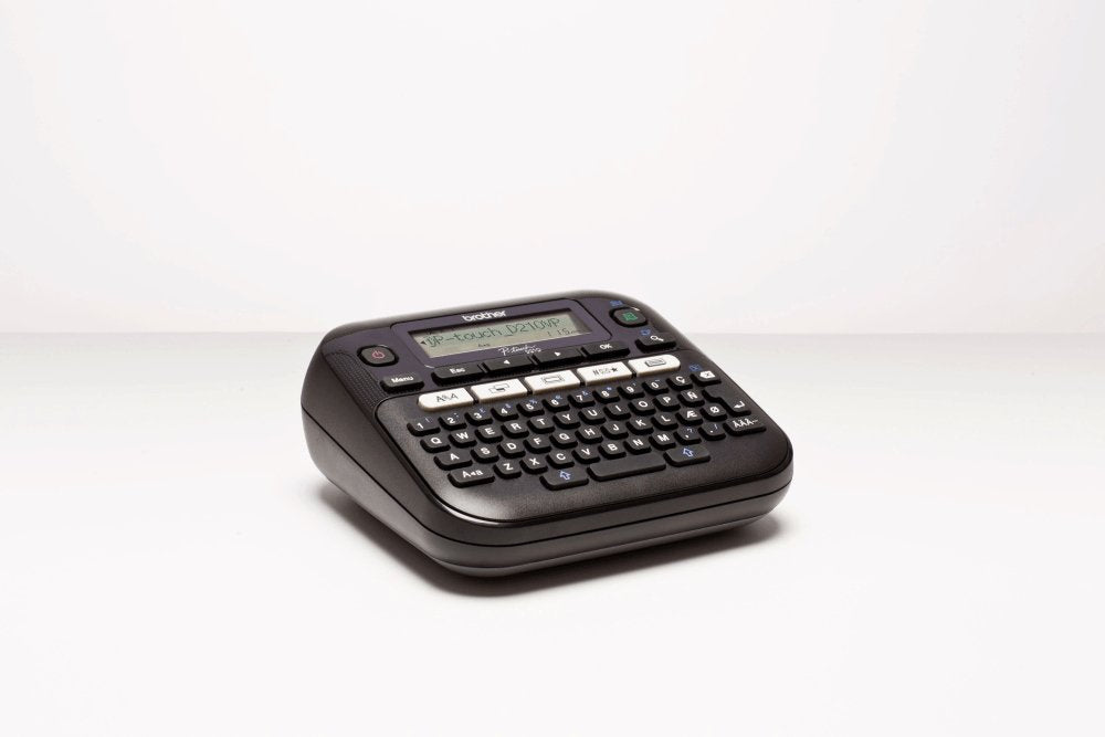 EAN 4977766757324 - Brother PT-D210VP impresora de etiquetas Transferencia térmica 180 x 180 DPI 20 mm/s QWERTY imagen 2
