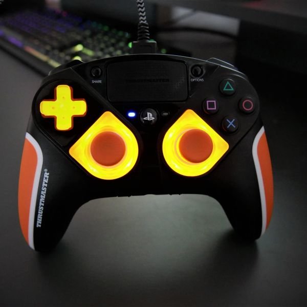 EAN 0663296423146 - Thrustmaster eSwap Kit de piezas de repuesto imagen 7