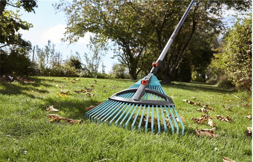 EAN 4078500017343 - Gardena 3099-20 rastrillo Rastrillo manual Negro, Verde imagen 5