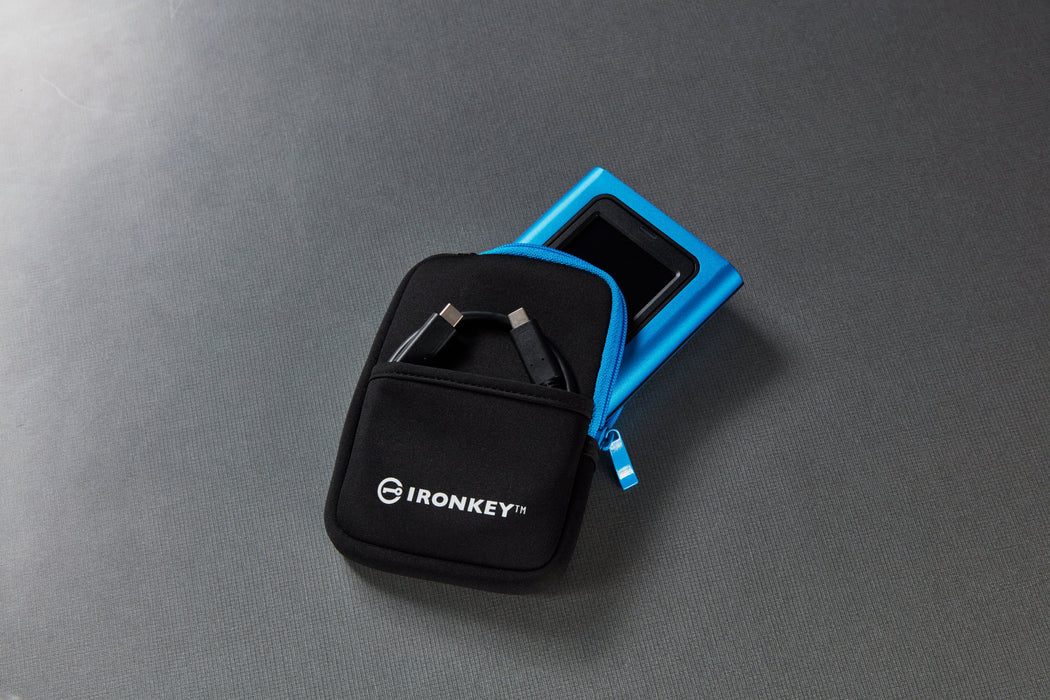 EAN 0740617341409 - Kingston Technology IronKey Vault Privacy 80 7,68 TB USB Tipo C 3.2 Gen 1 (3.1 Gen 1) Azul imagen 6
