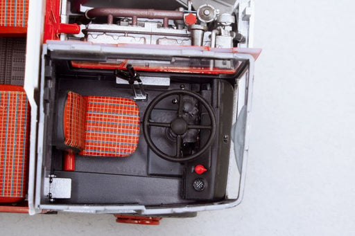 EAN 4009803076515 - Revell London Bus Modelo a escala del minibus "Samba Bus" Kit de montaje 1:24 imagen 2