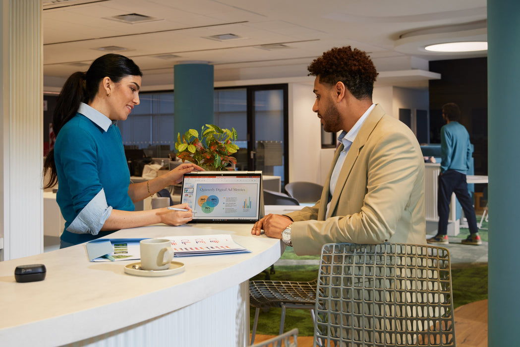 EAN 0198990470610 - HP EliteBook X Flip G1i Next Gen AI PC Wolf Pro Security Edition Copilot+ PC Intel Core Ultra 5 226V Híbr imagen 11