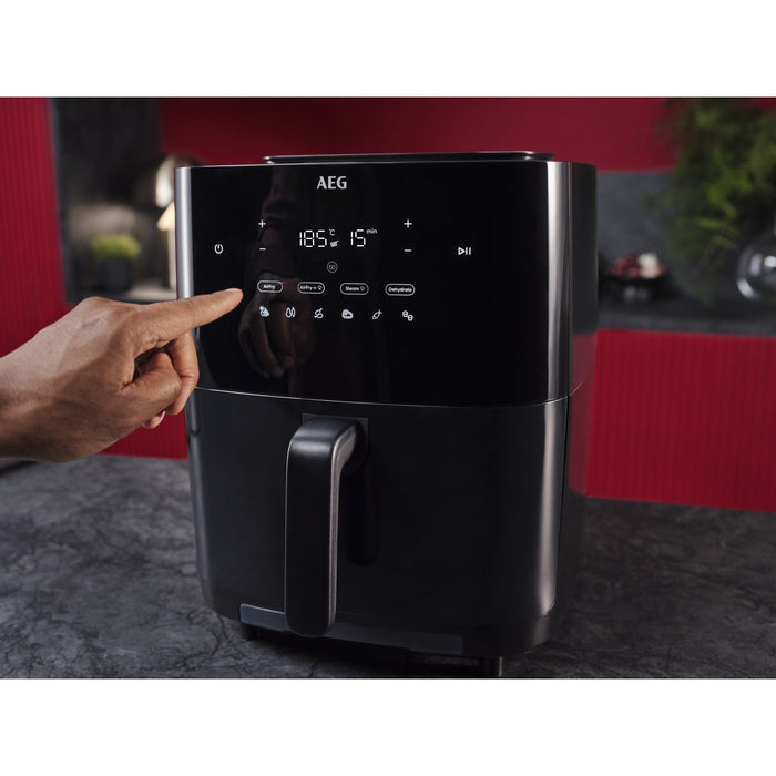 EAN 7333394032634 - AEG AAF7SB Sencillo 6,9 L 1700 W Freidora de aire caliente Negro imagen 23
