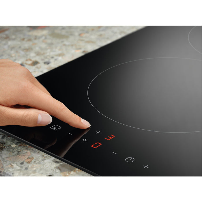 EAN 7332543739349 - Electrolux LIT30230C Negro Integrado 29 cm Con placa de inducción 2 zona(s) imagen 10