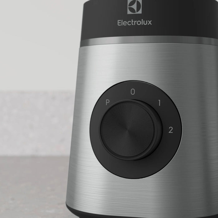 EAN 7332543836734 - Electrolux E4CB1-6ST 0,92 L Batidora de inmersión 350 W Acero inoxidable imagen 20