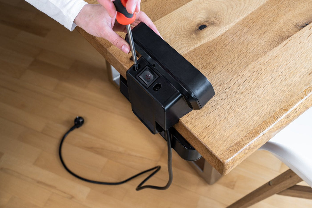 EAN 4007123682164 - Brennenstuhl 1153580200 base múltiple 2 m 10 salidas AC Interior Negro, Plata imagen 2