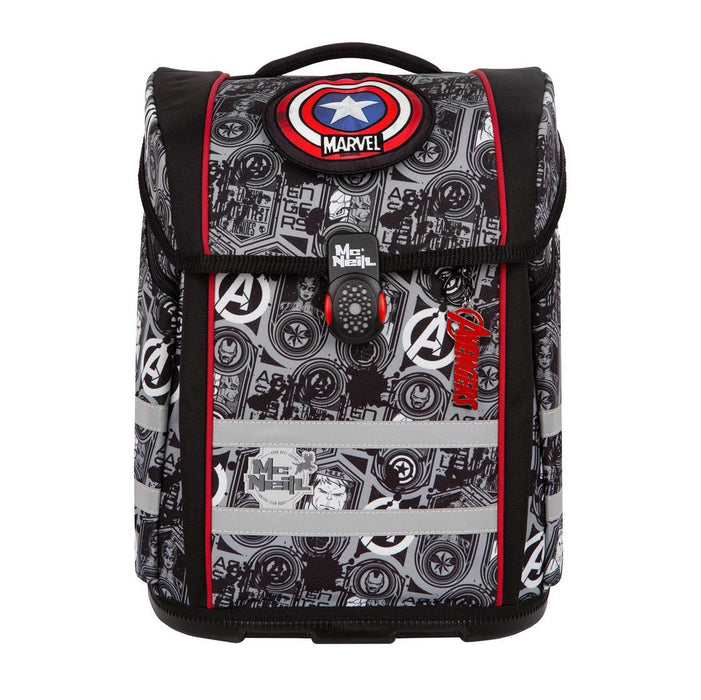 EAN 4017245965908 - McNeill Avengers juego de mochila escolar Niño Negro, Blanco, Rojo imagen 1