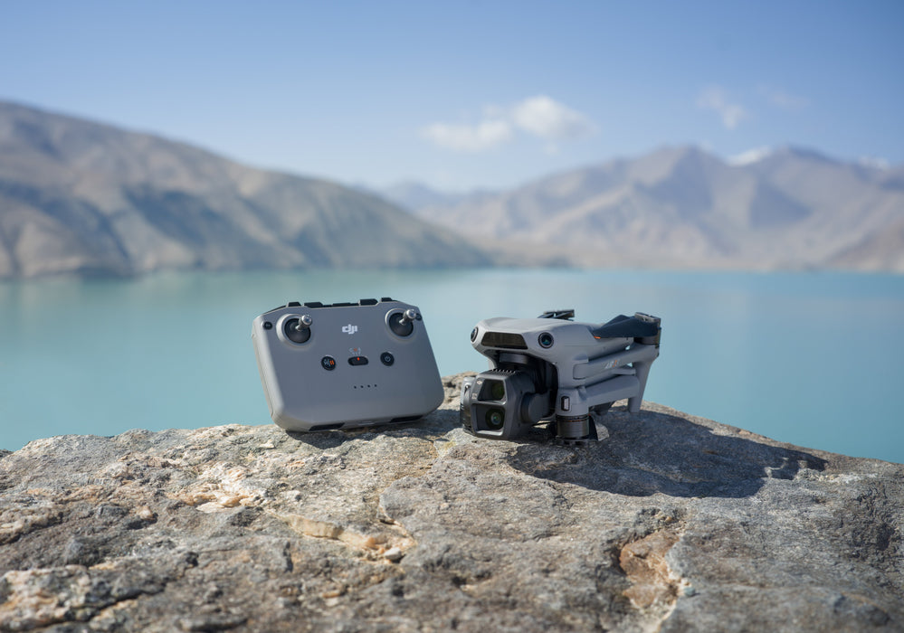EAN 6941565989949 - DJI Air 3s RC-N3 4 rotores Cuadricóptero 50 MP 3840 x 2160 Pixeles 4276 mAh Gris imagen 10