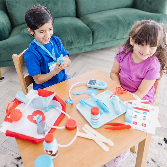 EAN 681147005358 - Melissa & Doug MPP PYS GetWell Doctors Kit Plyst GML imagen 3