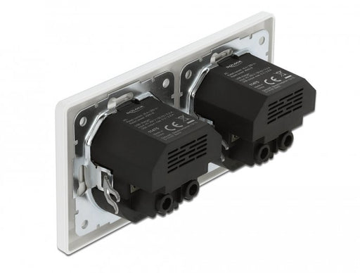 EAN 4043619114757 - DeLOCK 11475 toma de corriente CEE 7/3 + USB Blanco imagen 2
