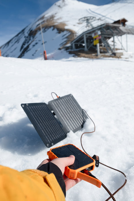 EAN 8718182277944 - Xtorm XR2S14 cargador de dispositivo móvil Universal Negro Exterior imagen 14