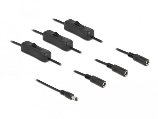 EAN 4043619867950 - DeLOCK 86795 cable de transmisión Negro imagen 1