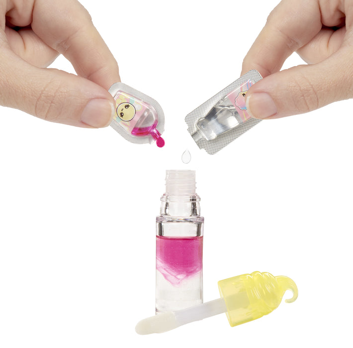 EAN 0035051525462 - MGA Entertainment Yummiland Lip Gloss Doll Series 2- Cotton Candy (Nia Candy Fluff) imagen 4
