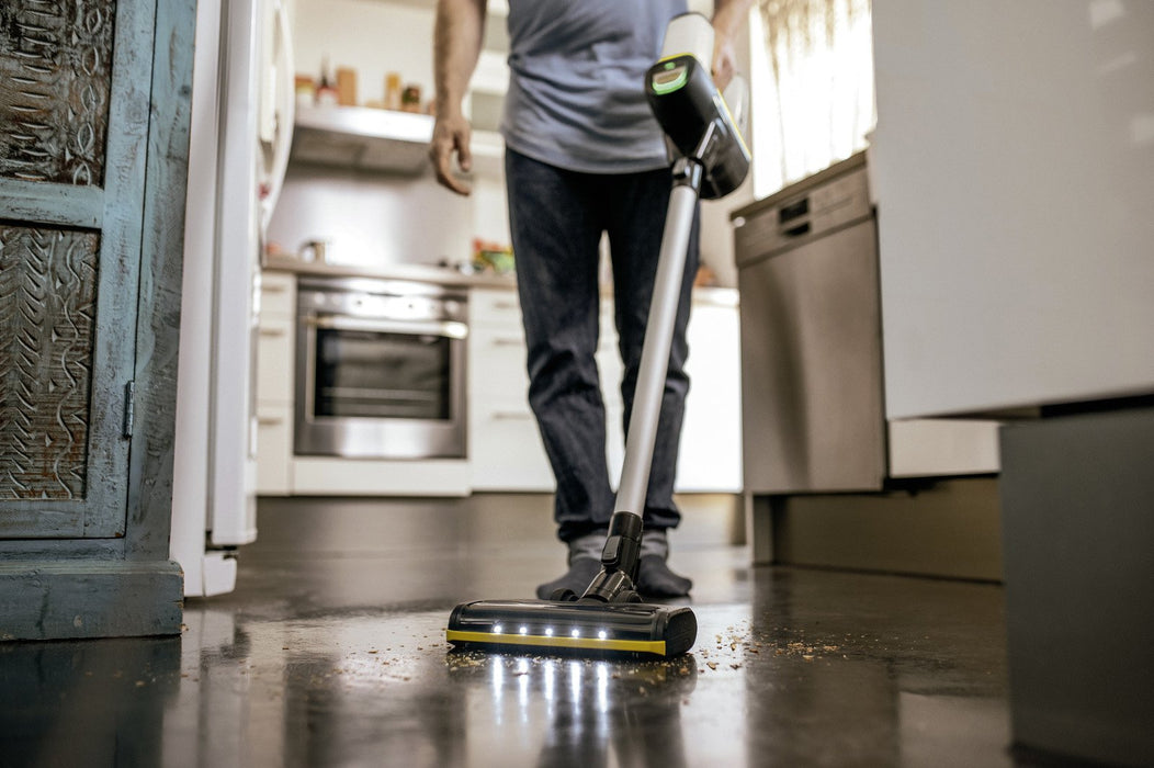EAN 4054278987316 - Kärcher VC 6 Cordless ourFamily Extra Aspiradora escoba 2 en 1 Batería Secar HEPA Sin bolsa 250 W Negro,  imagen 5