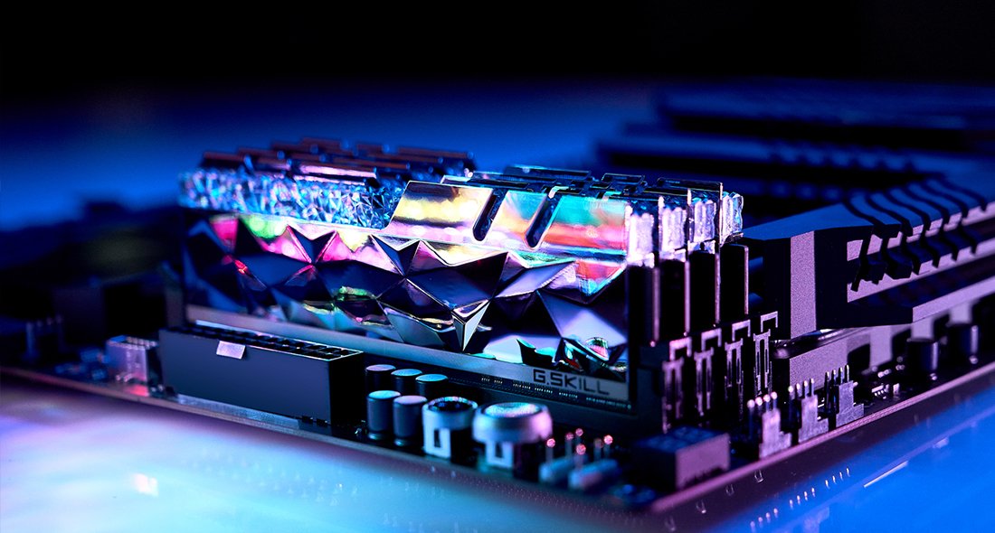 EAN 4713294228666 - G.Skill Trident Z Royal F4-3600C16Q-64GTESC módulo de memoria 64 GB 4 x 16 GB DDR4 288-pin DIMM imagen 7