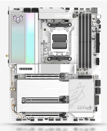 EAN 4895106297425 - Sapphire NITRO+ X870EA PhantomLink Polar Edition AMD X870E Zócalo AM5 ATX imagen 1