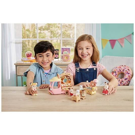 EAN 5054131058084 - Sylvanian Families 5808 muñeca imagen 12
