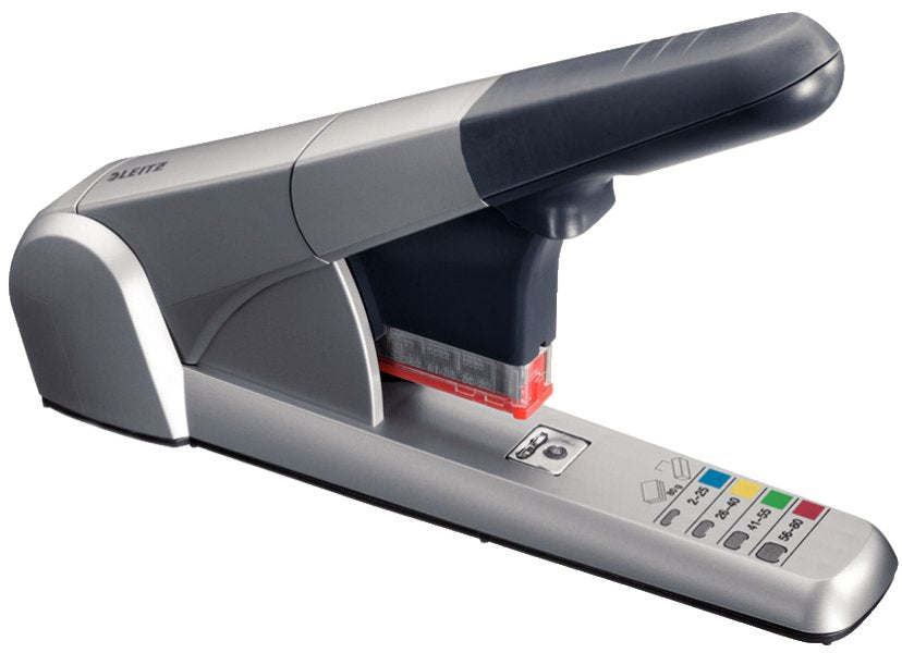 EAN 4002432364008 - Leitz 55510084 grapadora Plata imagen 1