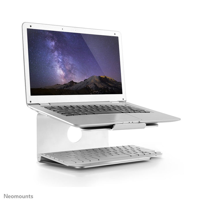 EAN 8717371445751 - Neomounts NSLS050 soporte para ordenador portátil Plata 43,2 cm (17") imagen 4