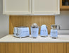 EAN 8017709263379 - Smeg TSF03PBEU tostadora 6 4 rebanada(s) 2000 W Azul imagen 8