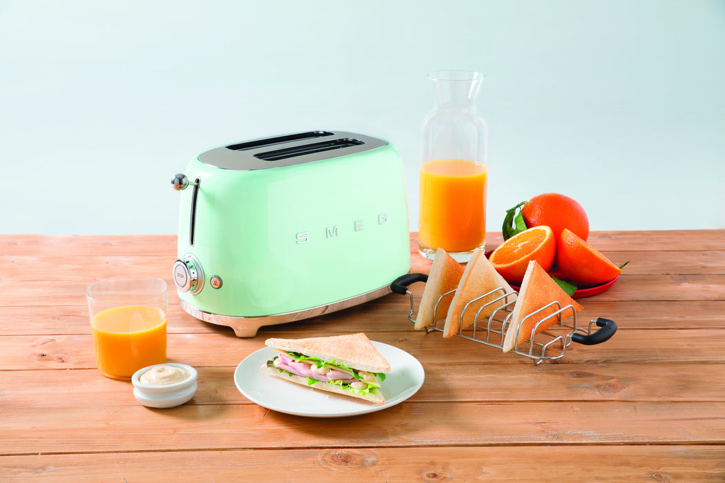 EAN 8017709189051 - Smeg TSF01PGEU tostadora 6 2 rebanada(s) 950 W Verde imagen 13
