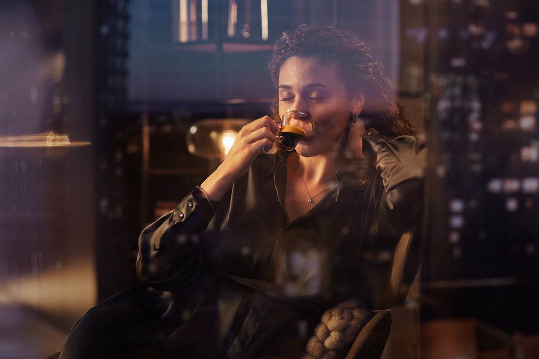 EAN 8720389000072 - L’OR LM9012/00 cafetera eléctrica Totalmente automática 0,8 L imagen 12