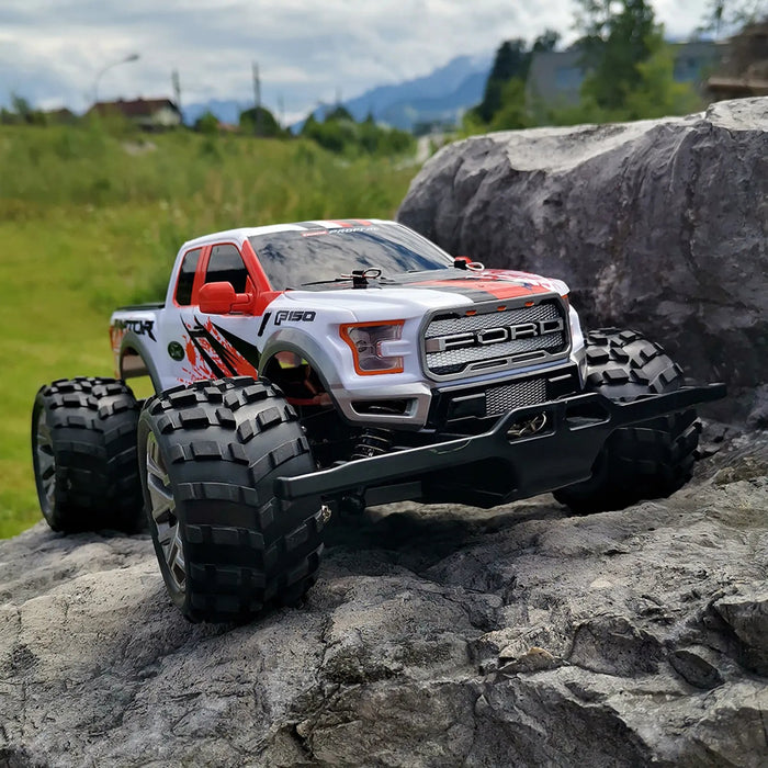 EAN 9003150109808 - Carrera 2,4GHz Ford F-150 Raptor -PX- imagen 6