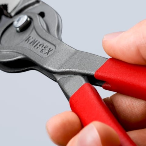 EAN 4003773089377 - Knipex 82 01 250 alicate imagen 5