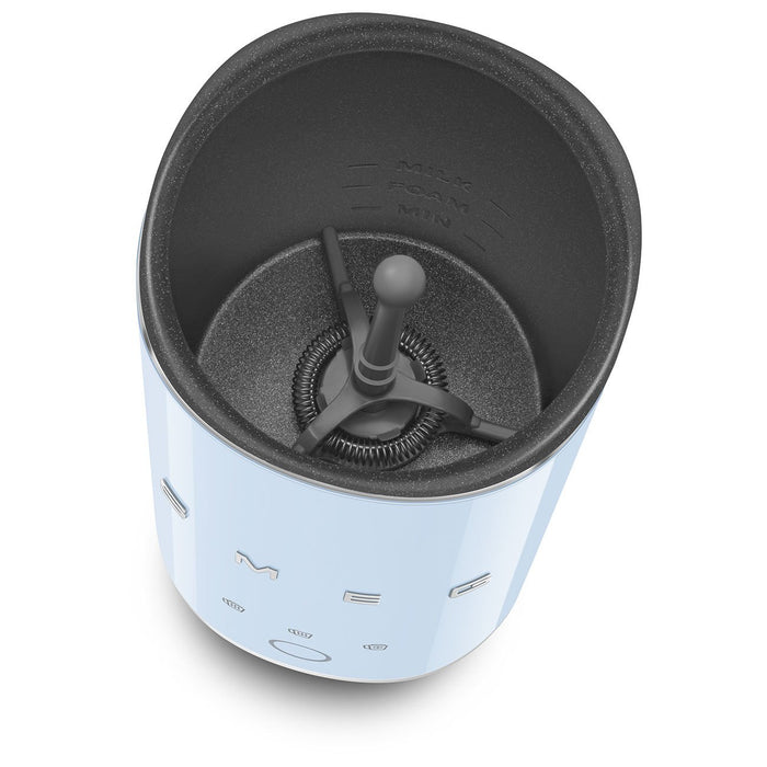 EAN 8017709353117 - Smeg MFF02PBEU espumador o calentador de leche Calentador/espumador de leche automático Azul imagen 17