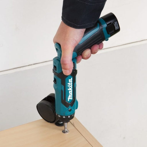 EAN 0088381836630 - Makita DF012DZ taladro 650 RPM 530 g imagen 2