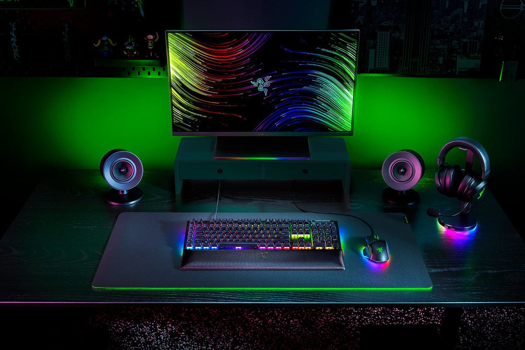 EAN 8887910072387 - Razer BlackWidow V4 teclado Juego USB QWERTY Alemán Negro imagen 3
